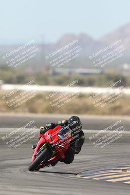 media/Oct-26-2025-Race Pace (Sun) [[c1447ca738]]/Verified/6-Turn 11 (1125am)/